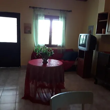 άνετο σπίτι στη θάλασσα דירה *