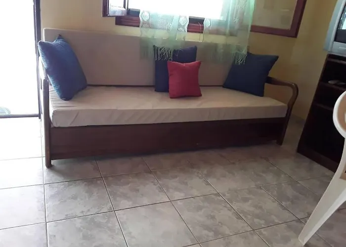 άνετο σπίτι στη θάλασσα